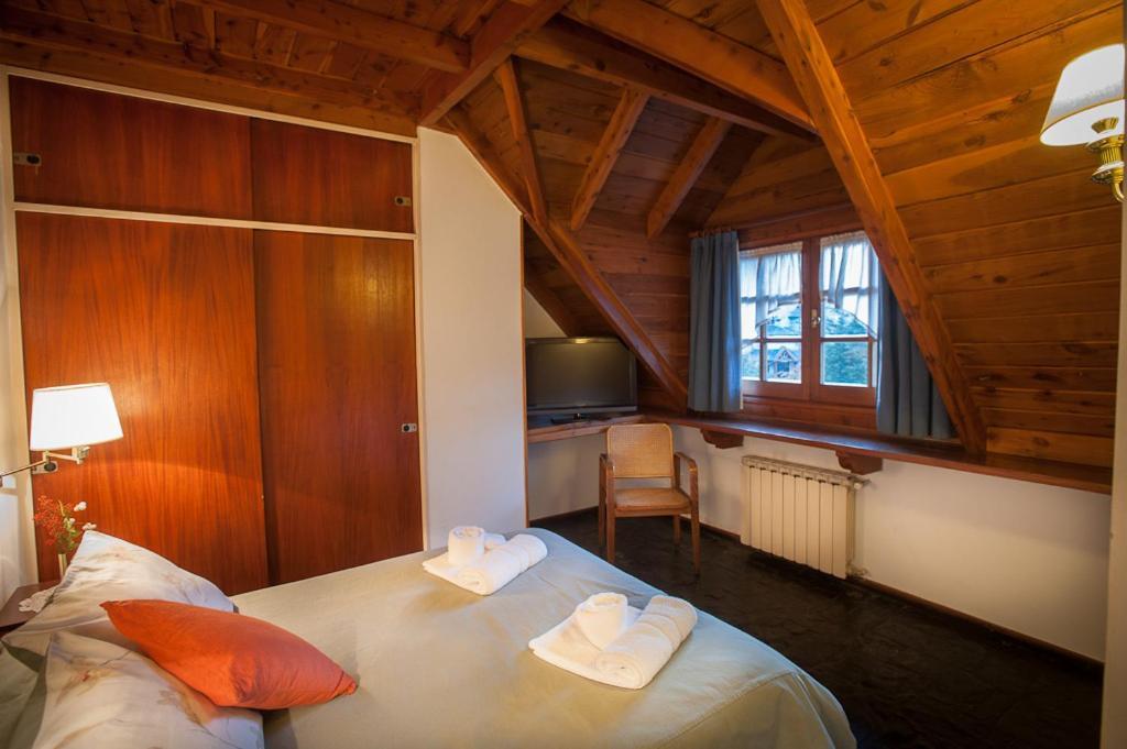 Apart Hotel La Bora San Martín de los Andes Habitación foto